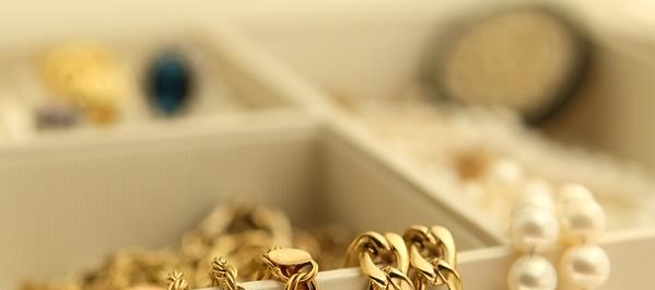 Jewellery care at Narenkumar Jewellers