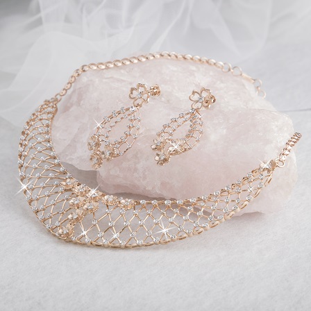 Diamond necklace set