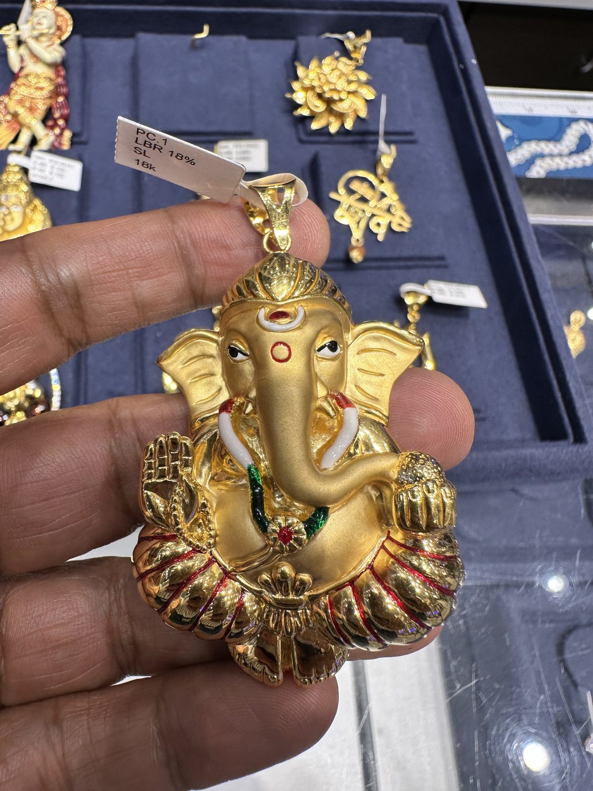 Enamelled gold Ganesh pendant
